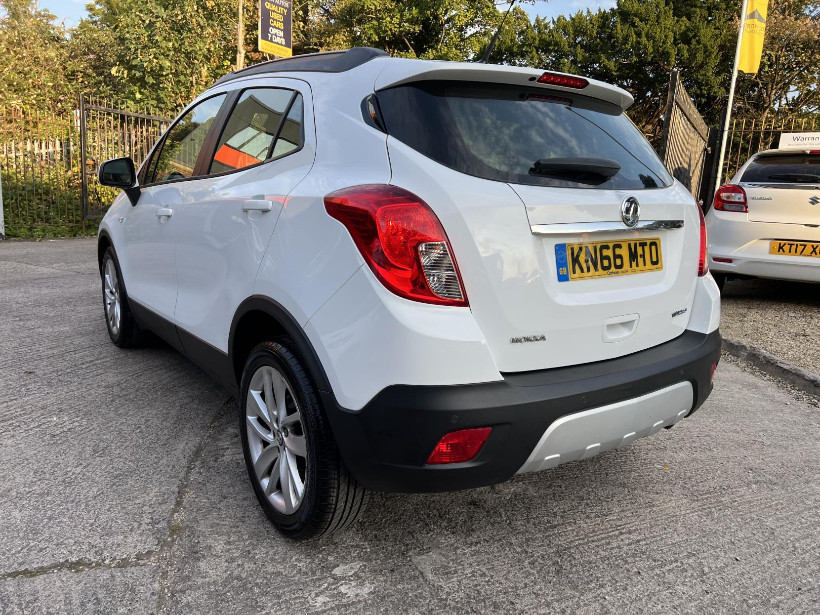 Vauxhall Mokka 1.4i Turbo Exclusiv SUV 5dr Petrol Manual 2WD Euro 6 (s/s) (140 ps)