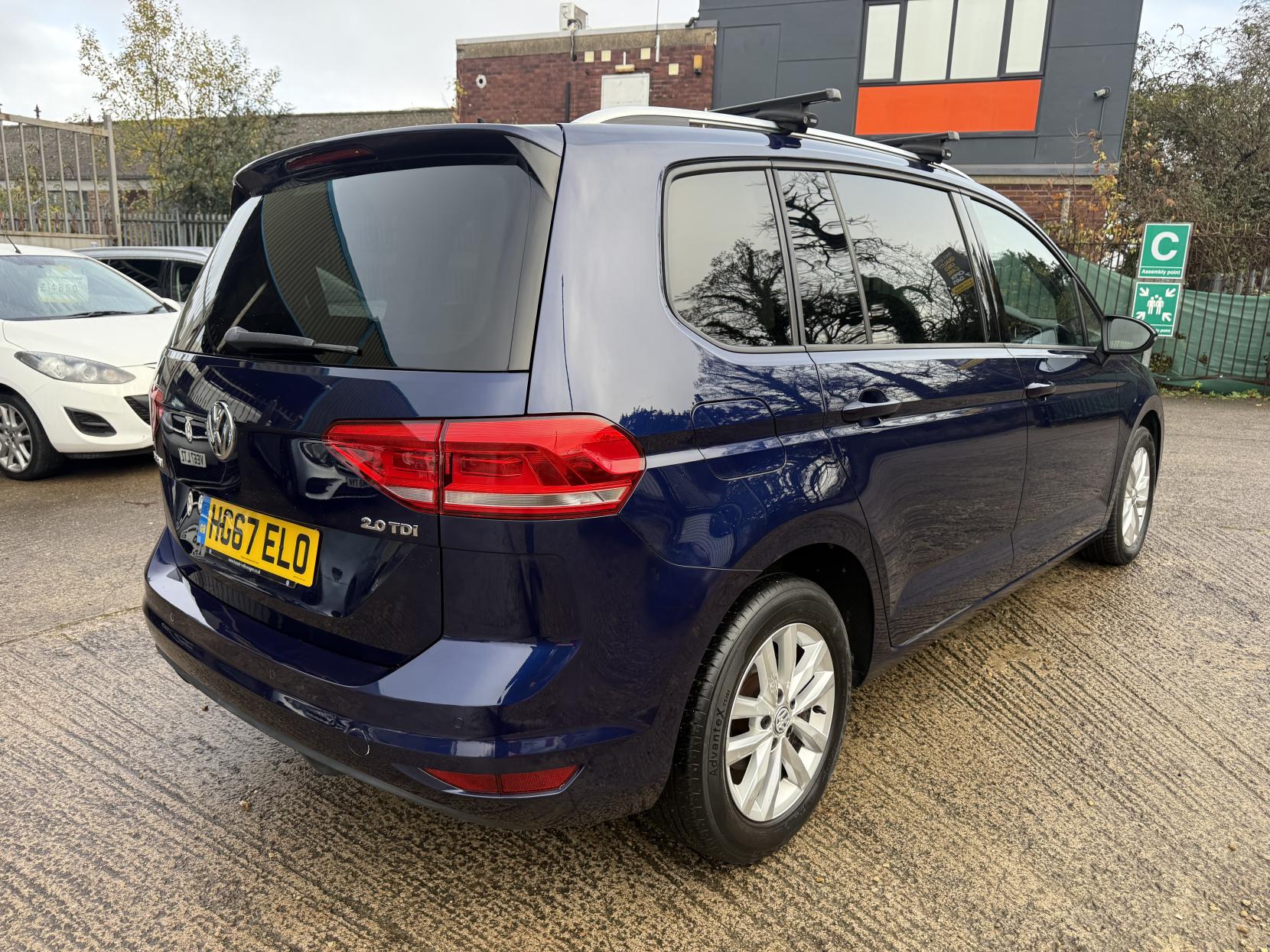 Volkswagen Touran 2.0 TDI SE MPV 5dr Diesel DSG Euro 6 (s/s) (150 ps)