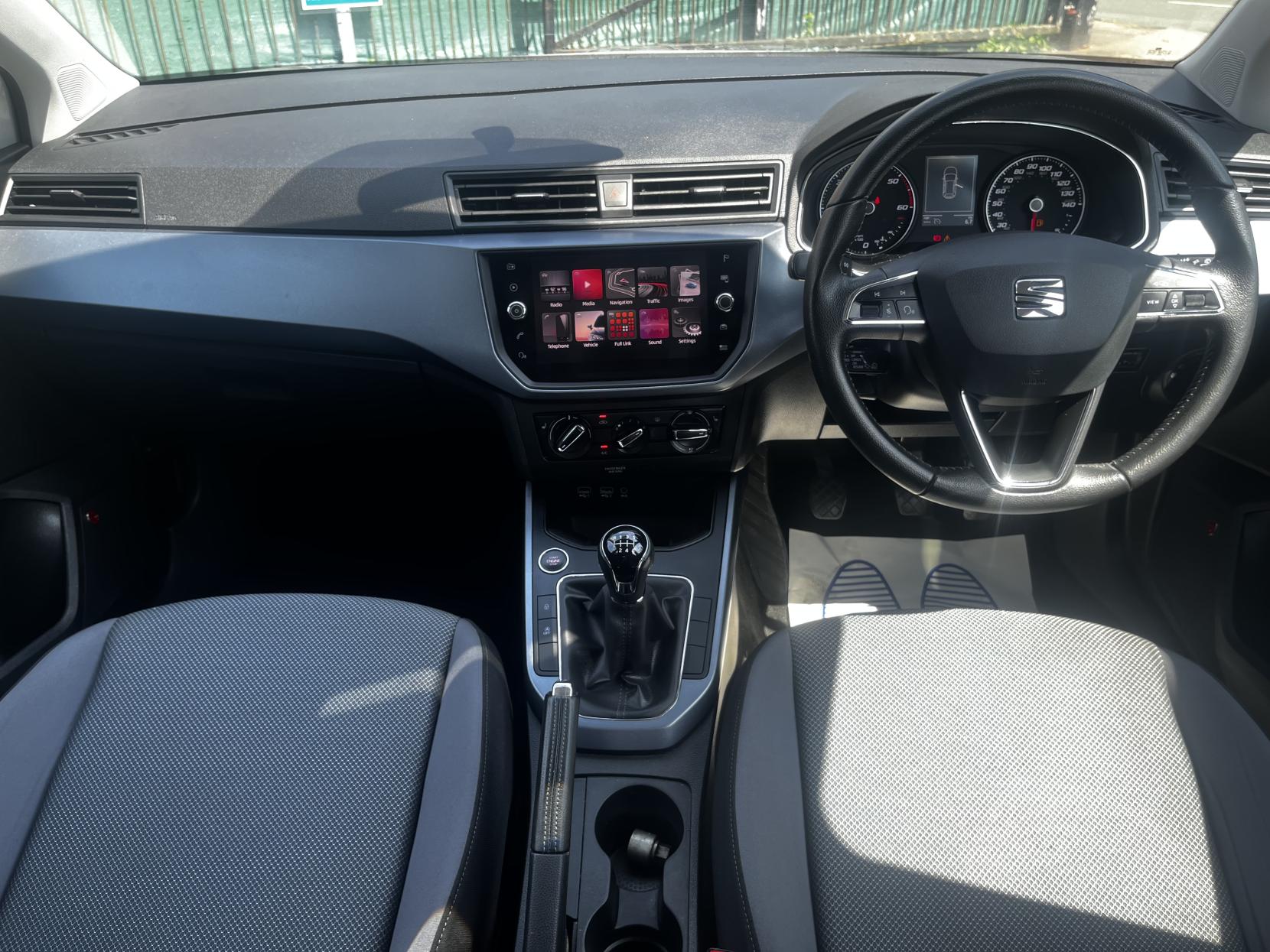 SEAT Arona 1.6 TDI SE Technology Lux SUV 5dr Diesel Manual Euro 6 (s/s) (115 ps)