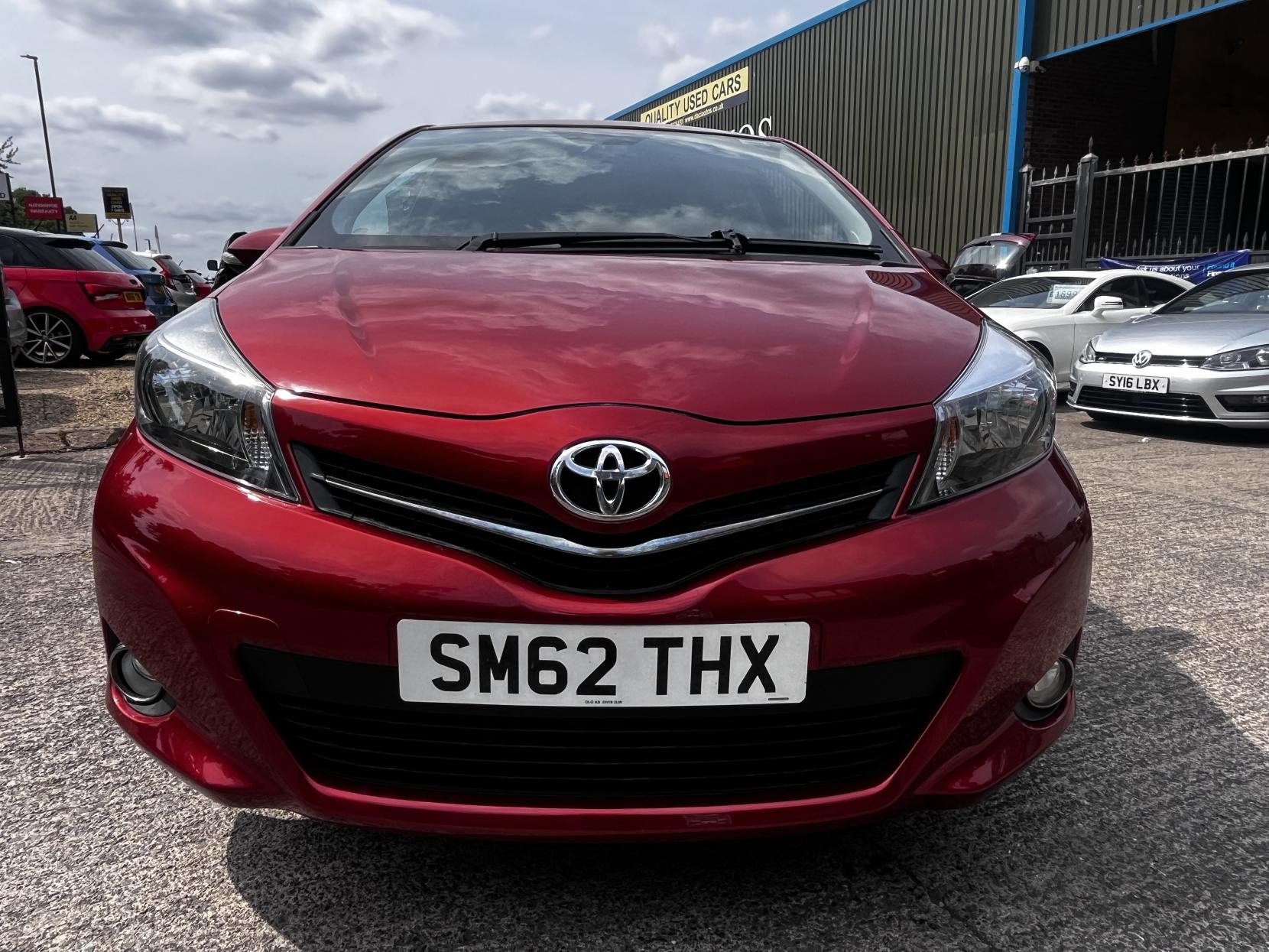 Toyota Yaris 1.33 Dual VVT-i SR Hatchback 5dr Petrol Manual Euro 5 (101 ps)