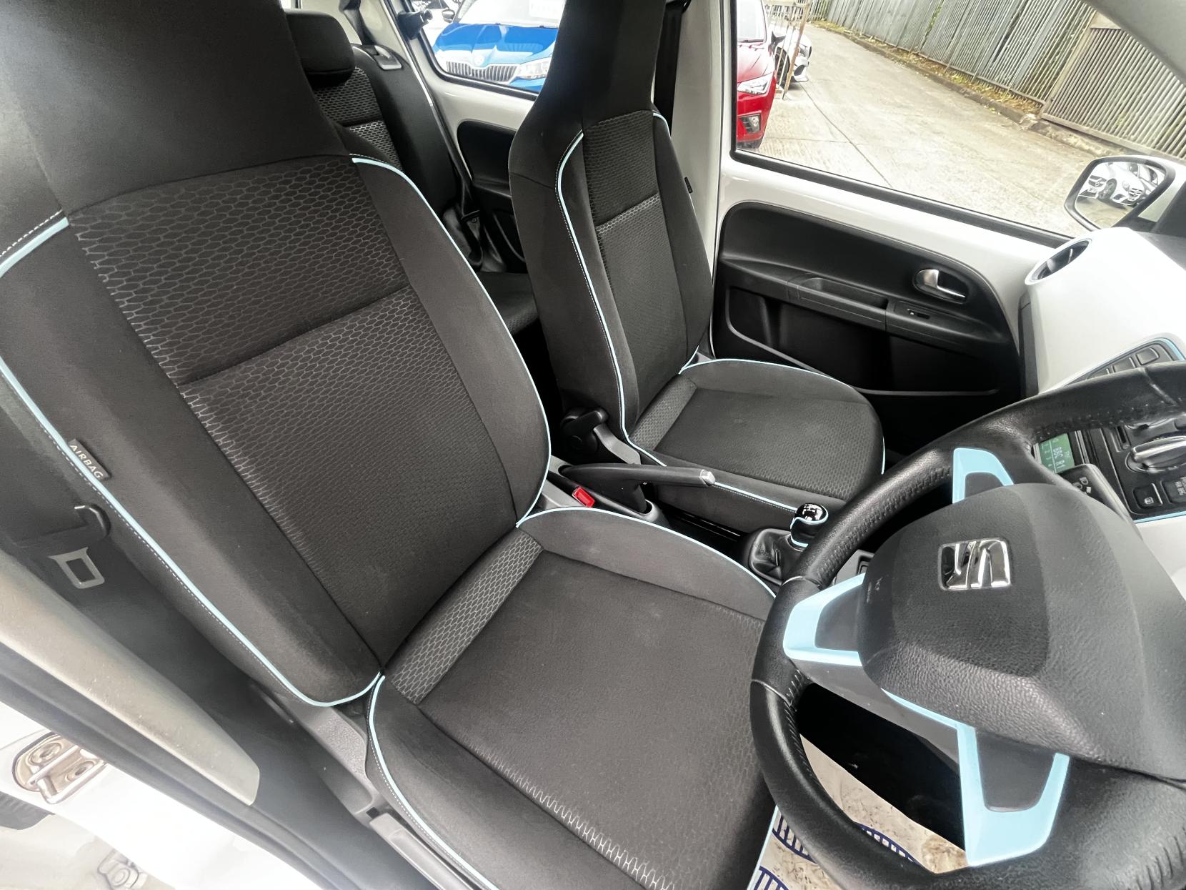 SEAT Mii 1.0 12v Toca Hatchback 5dr Petrol Manual Euro 5 (60 ps)