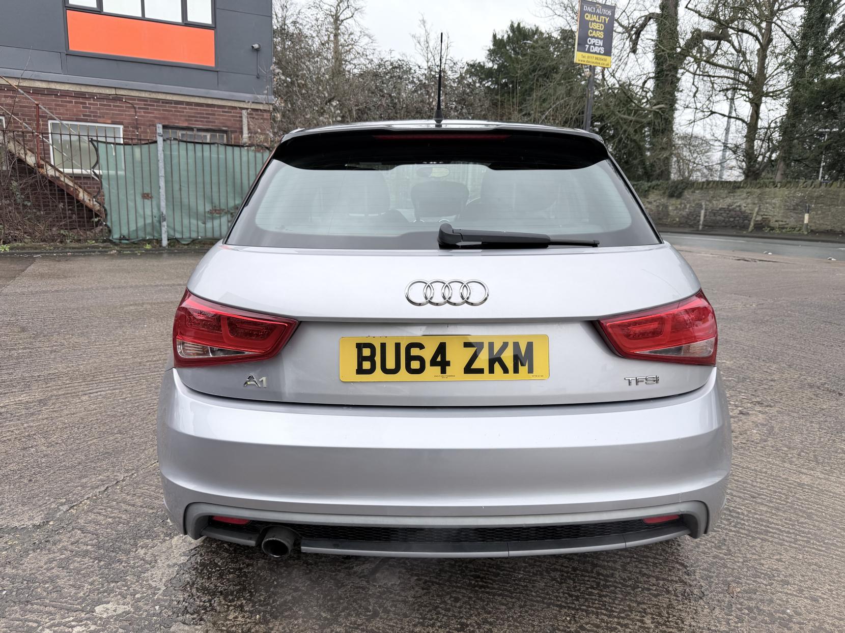 Audi A1 1.2 TFSI S line Style Edition Sportback 5dr Petrol Manual Euro 5 (s/s) (86 ps)