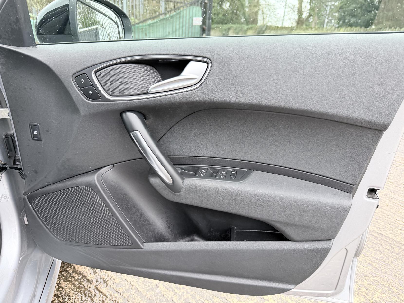 Audi A1 1.2 TFSI S line Style Edition Sportback 5dr Petrol Manual Euro 5 (s/s) (86 ps)