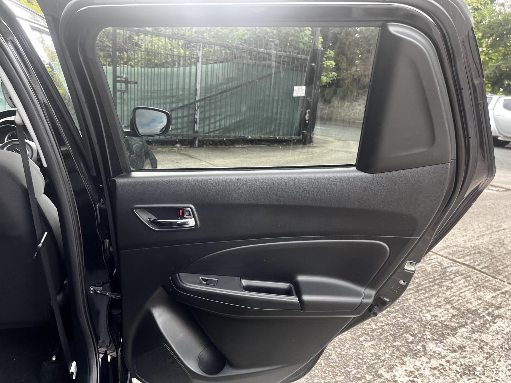 Suzuki Swift 1.2 Dualjet MHEV SZ5 Hatchback 5dr Petrol Hybrid Manual ALLGRIP Euro 6 (s/s) (90 ps)