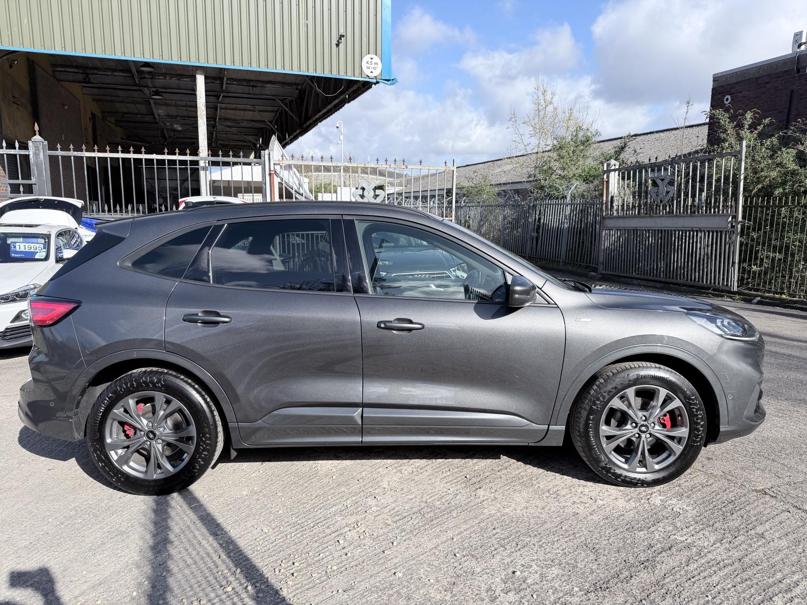 Ford Kuga 1.5 EcoBlue ST-Line First Edition SUV 5dr Diesel Auto Euro 6 (s/s) (120 ps)