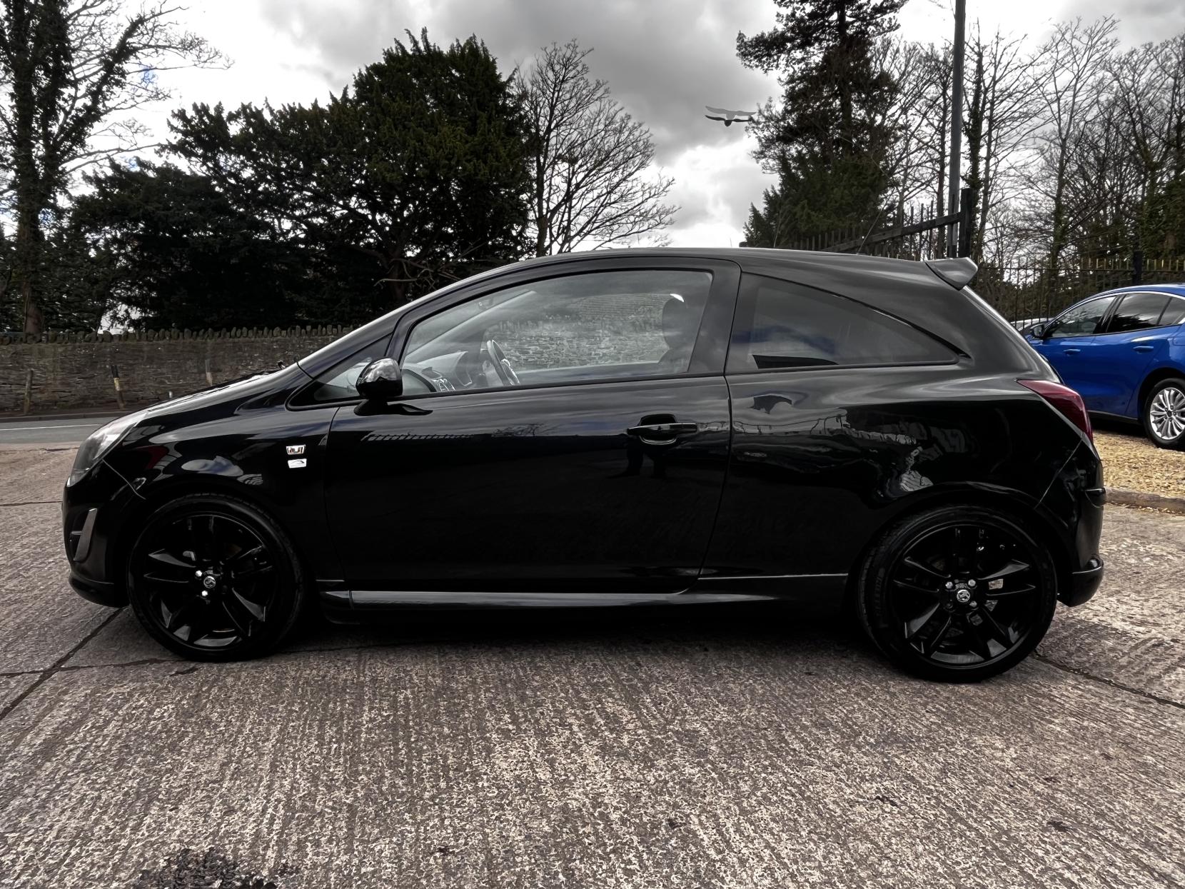 Vauxhall Corsa 1.2 16V Limited Edition Hatchback 3dr Petrol Manual Euro 5 (85 ps)