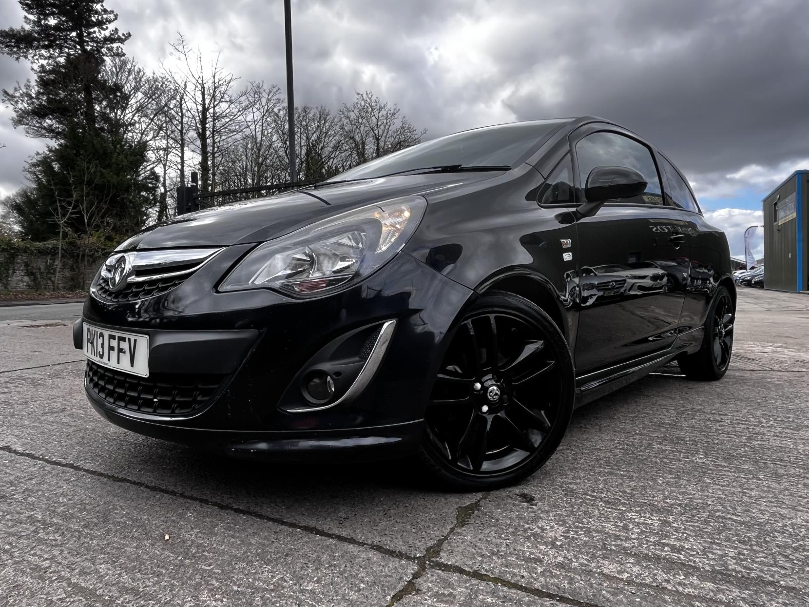 Vauxhall Corsa 1.2 16V Limited Edition Hatchback 3dr Petrol Manual Euro 5 (85 ps)