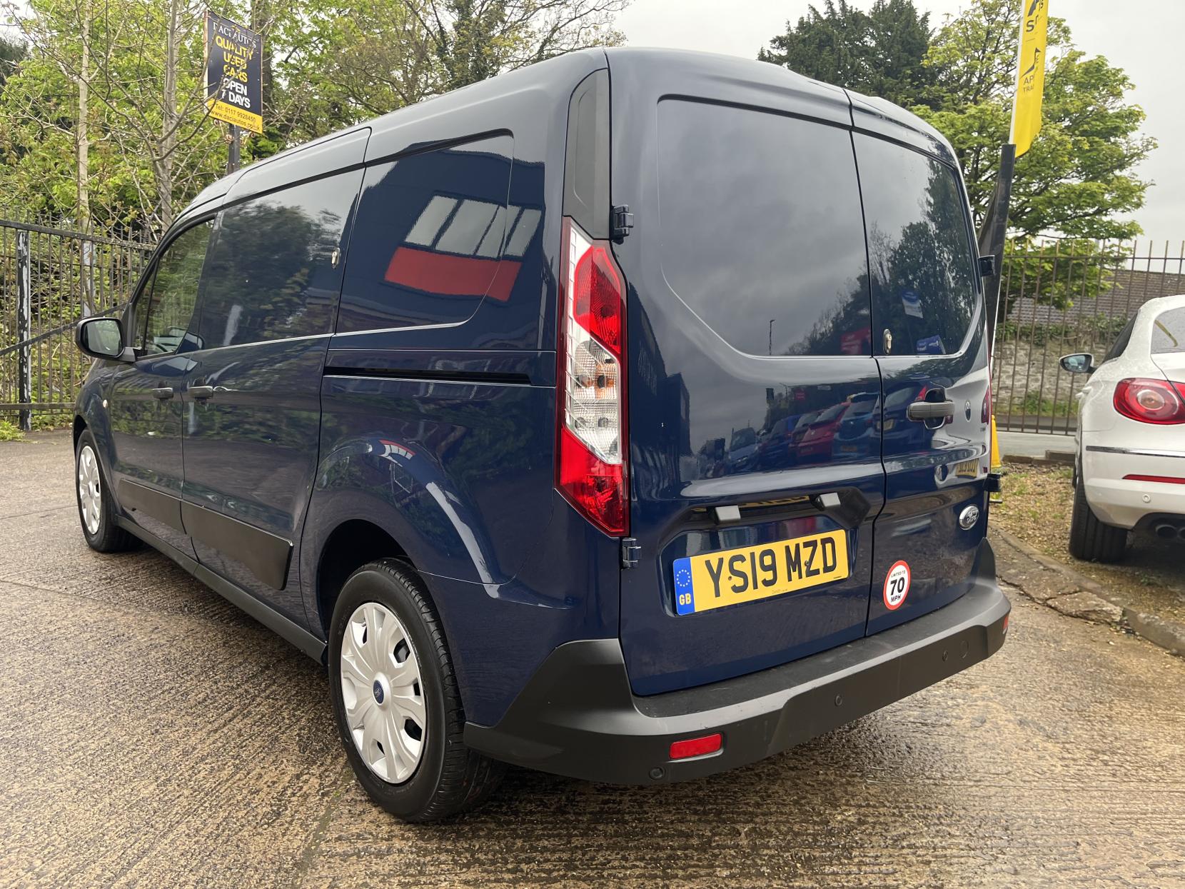 Ford Transit Connect 1.5 240 EcoBlue Trend Panel Van 5dr Diesel Manual L2 Euro 6 (s/s) (100 ps)