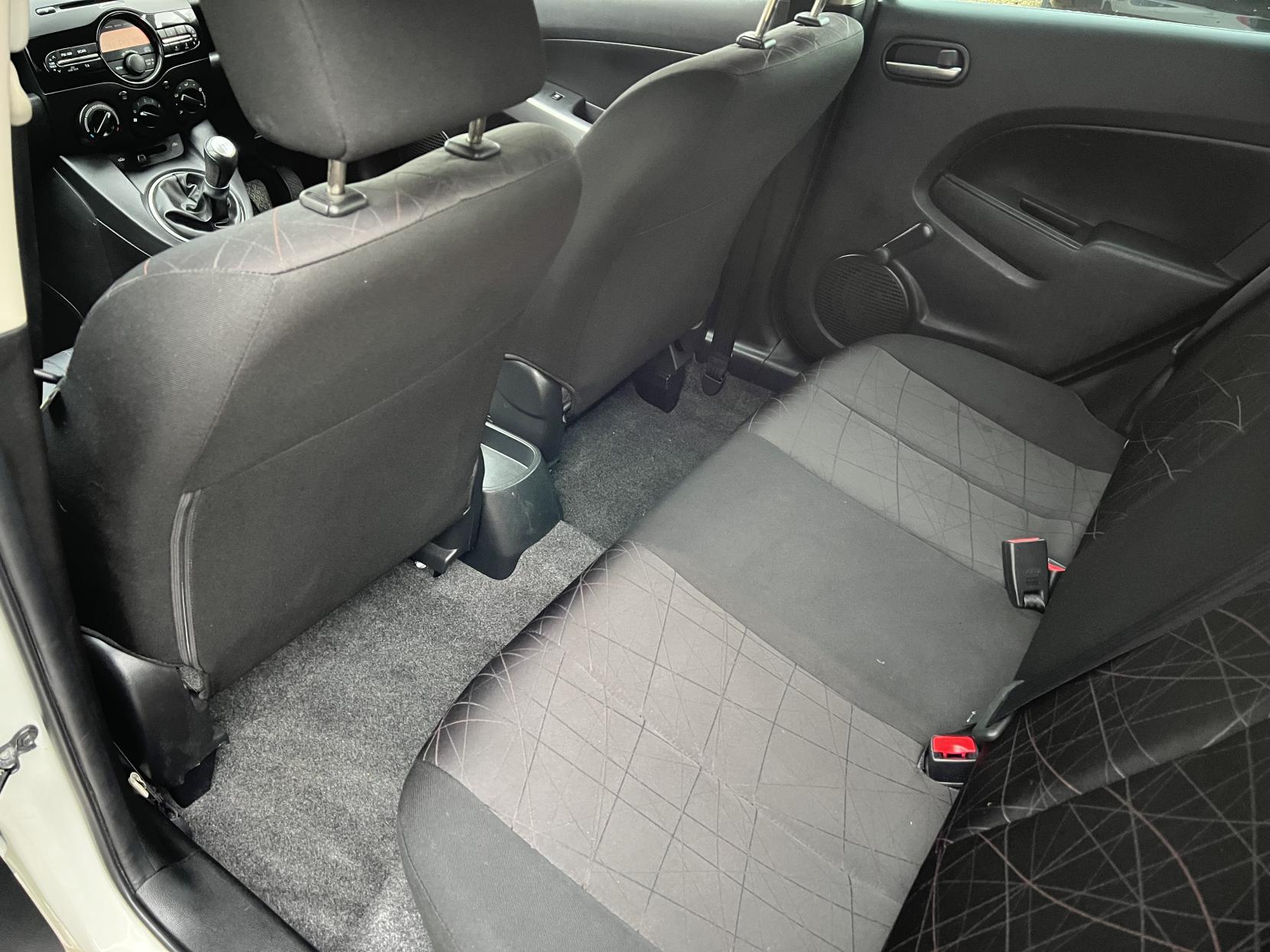 Mazda Mazda2 1.3 Tamura Hatchback 5dr Petrol Manual Euro 5 (84 ps)