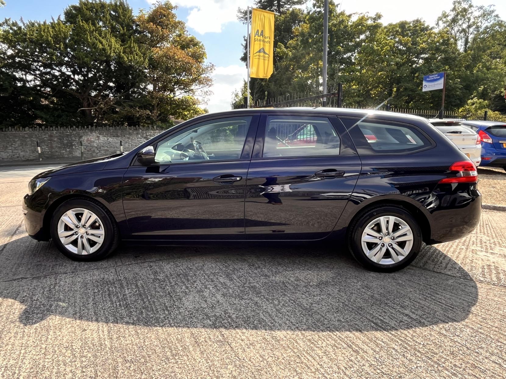 Peugeot 308 SW 1.6 BlueHDi Active Estate 5dr Diesel Manual Euro 6 (s/s) (120 ps)