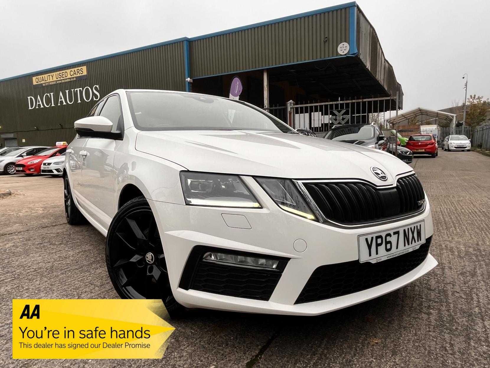 Skoda Octavia 2.0 TDI vRS Hatchback 5dr Diesel Manual Euro 6 (s/s) (184 ps)