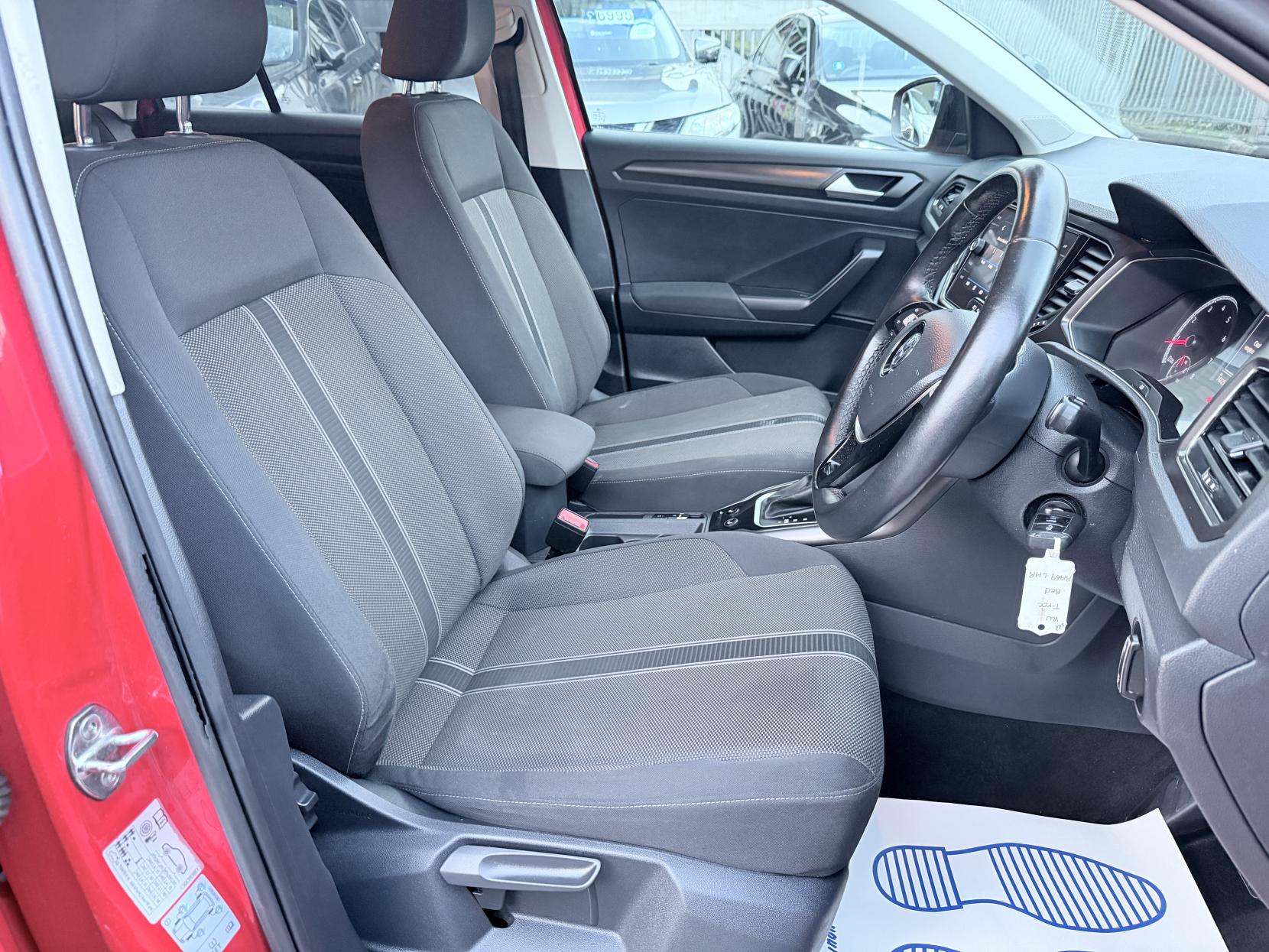 Volkswagen T-Roc 1.5 TSI GPF EVO SE SUV 5dr Petrol DSG Euro 6 (s/s) (150 ps)