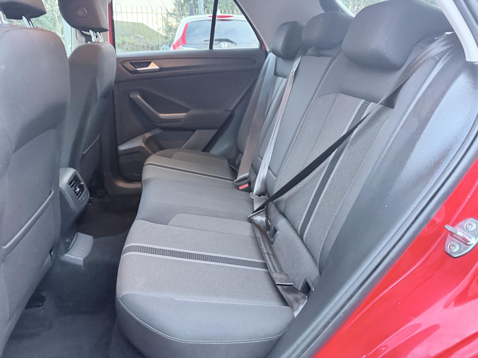 Volkswagen T-Roc 1.5 TSI GPF EVO SE SUV 5dr Petrol DSG Euro 6 (s/s) (150 ps)