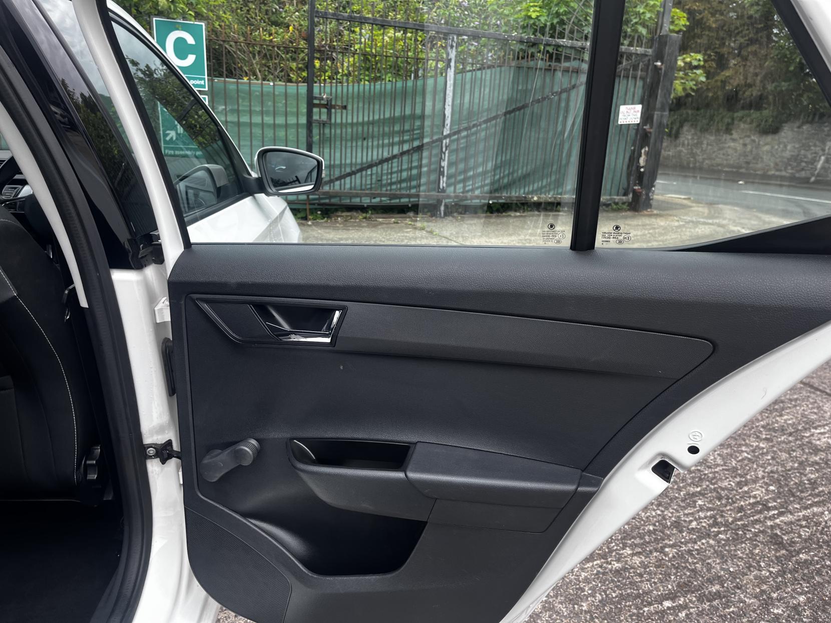 Skoda Fabia 1.0 SE Hatchback 5dr Petrol Manual Euro 6 (s/s) (75 ps)