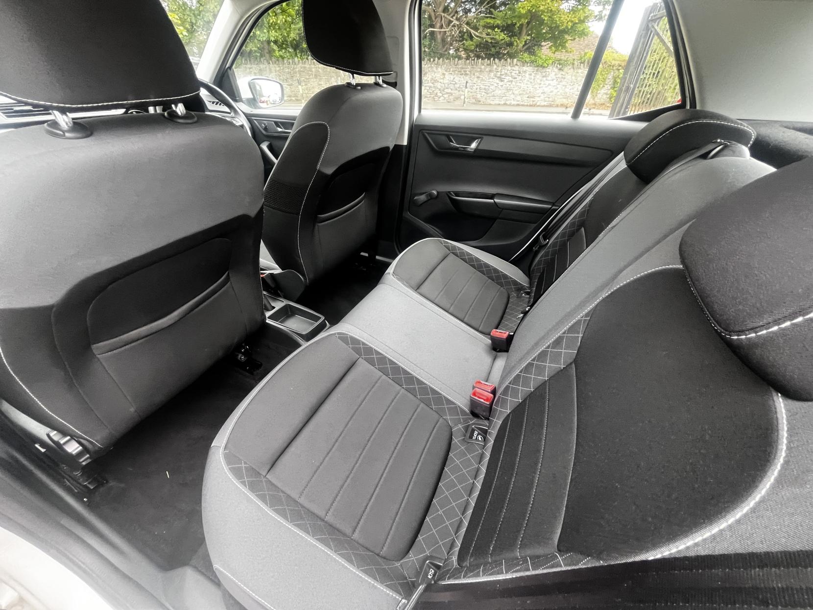 Skoda Fabia 1.0 SE Hatchback 5dr Petrol Manual Euro 6 (s/s) (75 ps)