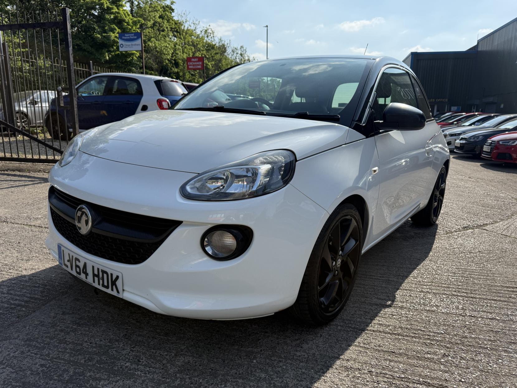 Vauxhall ADAM 1.2 16v SLAM Hatchback 3dr Petrol Manual Euro 5 (70 ps)