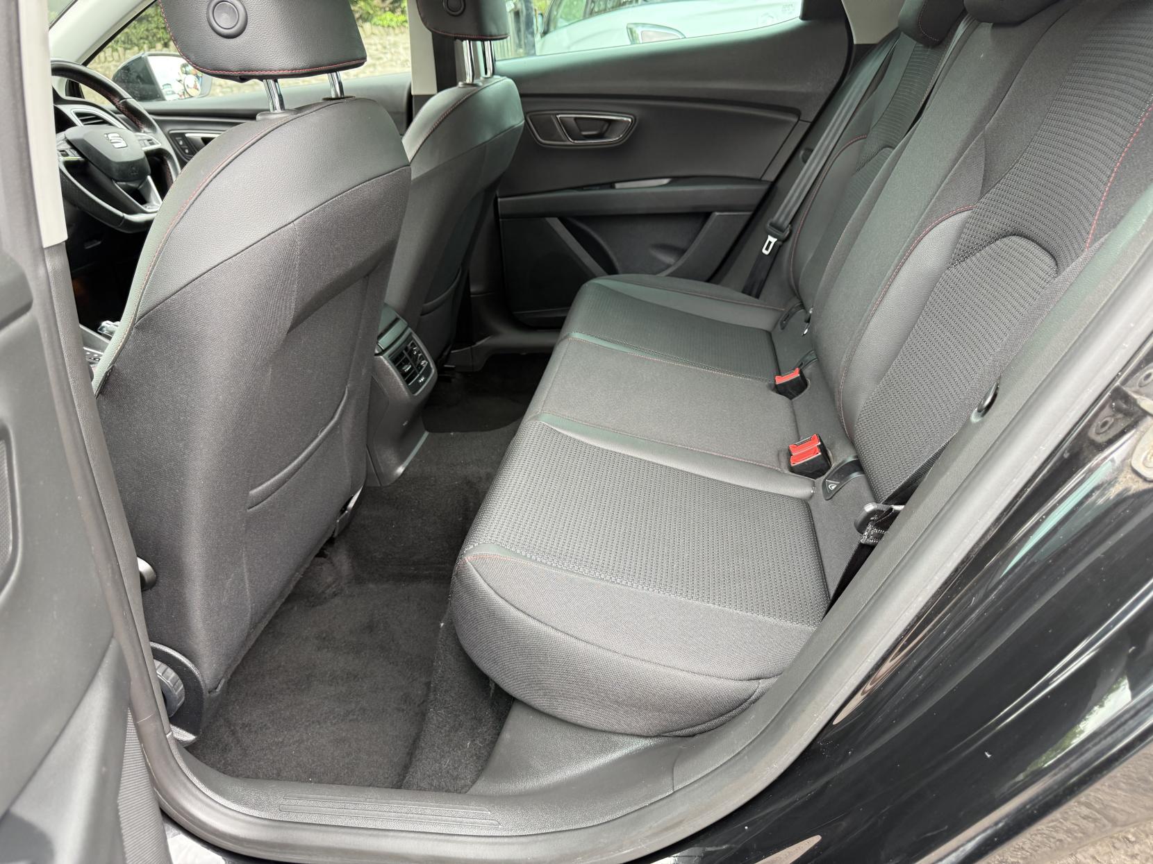 SEAT Leon 2.0 TDI FR Hatchback 5dr Diesel DSG Euro 6 (s/s) (150 ps)