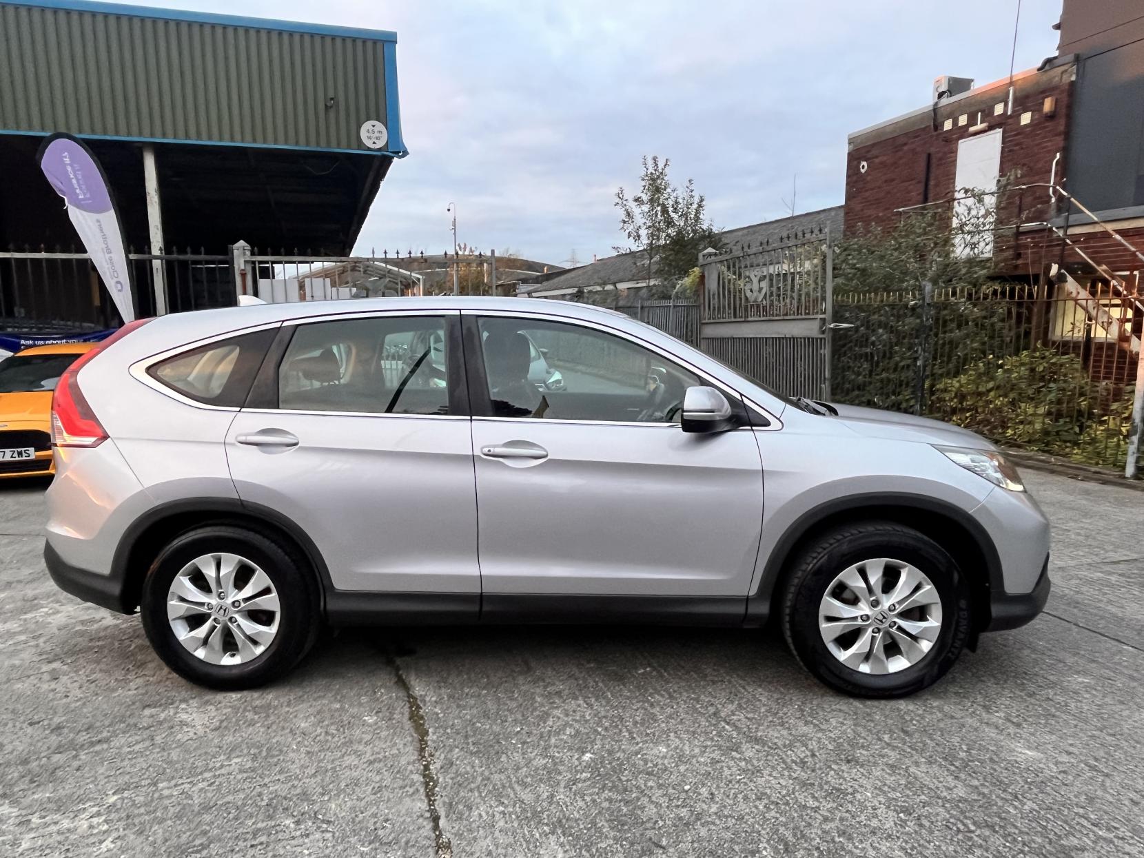 Honda CR-V 1.6 i-DTEC SE-T SUV 5dr Diesel Manual Euro 5 (s/s) (120 ps)