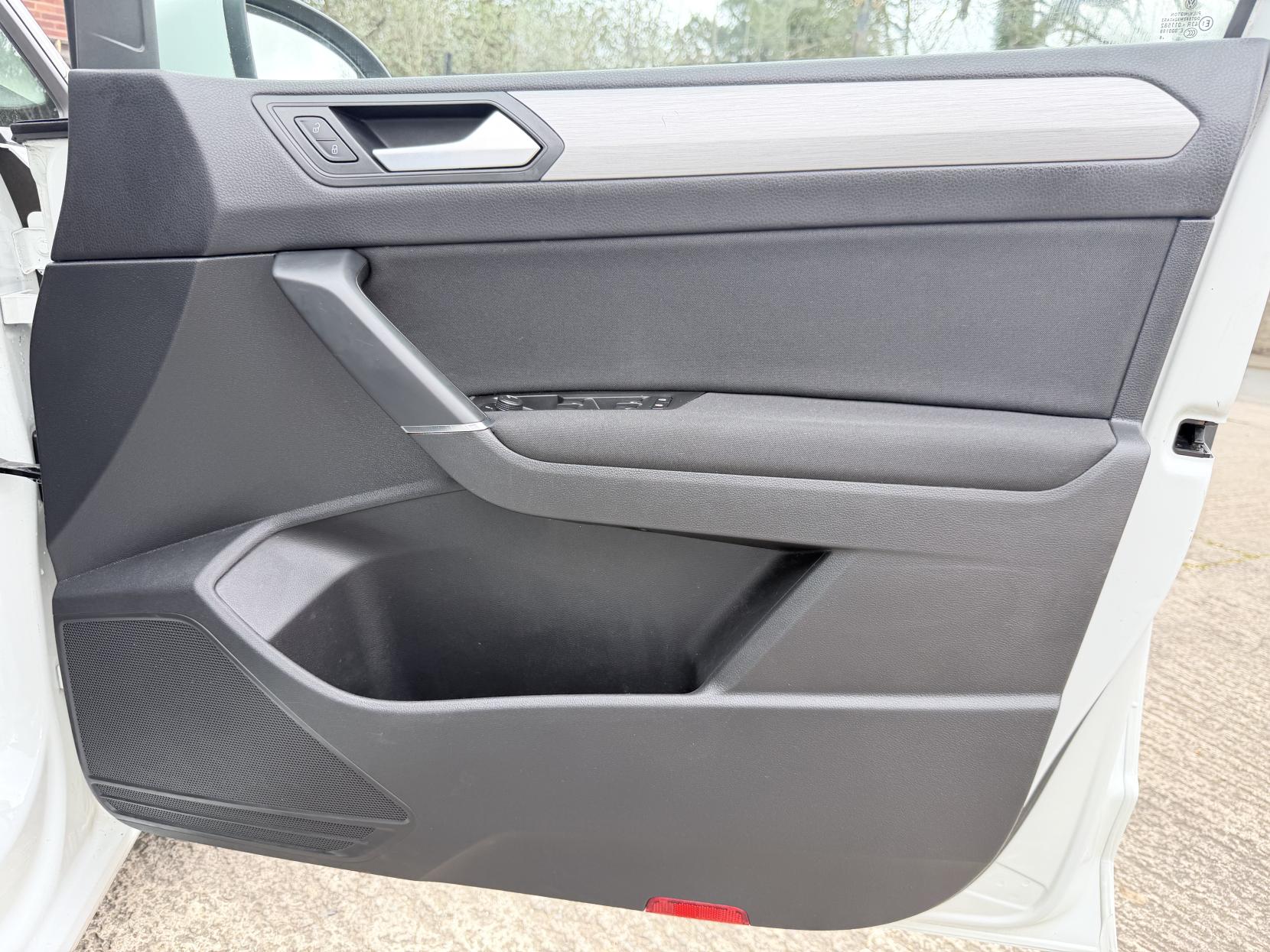 Volkswagen Touran 1.6 TDI SE Family MPV 5dr Diesel Manual Euro 6 (s/s) (115 ps)